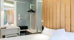 Nuria Hostal Madrid Extérieur photo